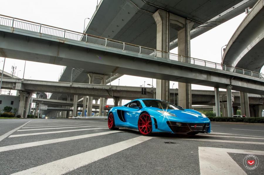  McLaren MP4-12C on Vossen Wheels (VPS-306) 2016 года  (фото 29 из 51)